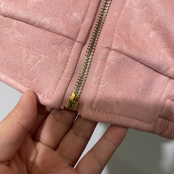 Louis Vuitton Pink Monogram Debossed Jacket - Picture 4 of 12
